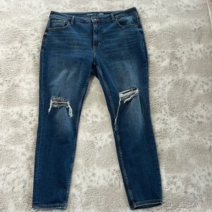 Old Navy High-Waisted Rockstar Super-Skinny Jeans